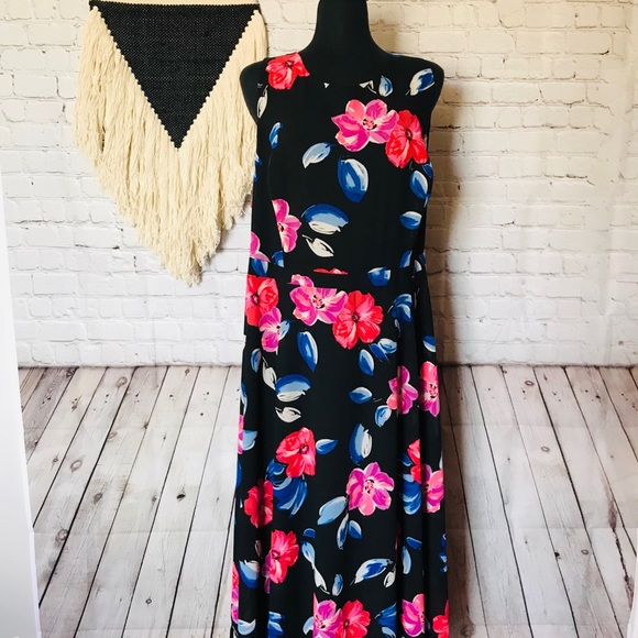 torrid Dresses & Skirts - Torrid plus size floral maxi dress size 26